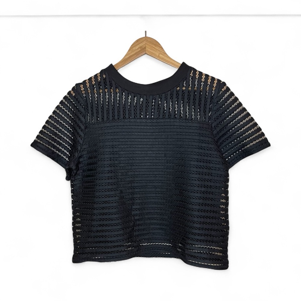 Hearts & Roses USA Elegant Black Fishnet Short Sleeve Top Women’s Size 12